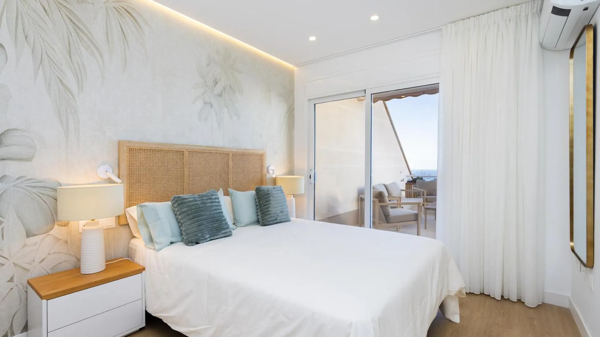 Home2Book Chic Costa Adeje Getaway Sea Views &Pool Apartment